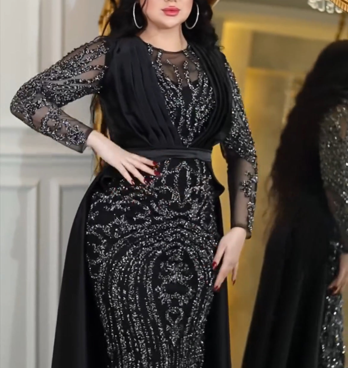 Latifa dress size M