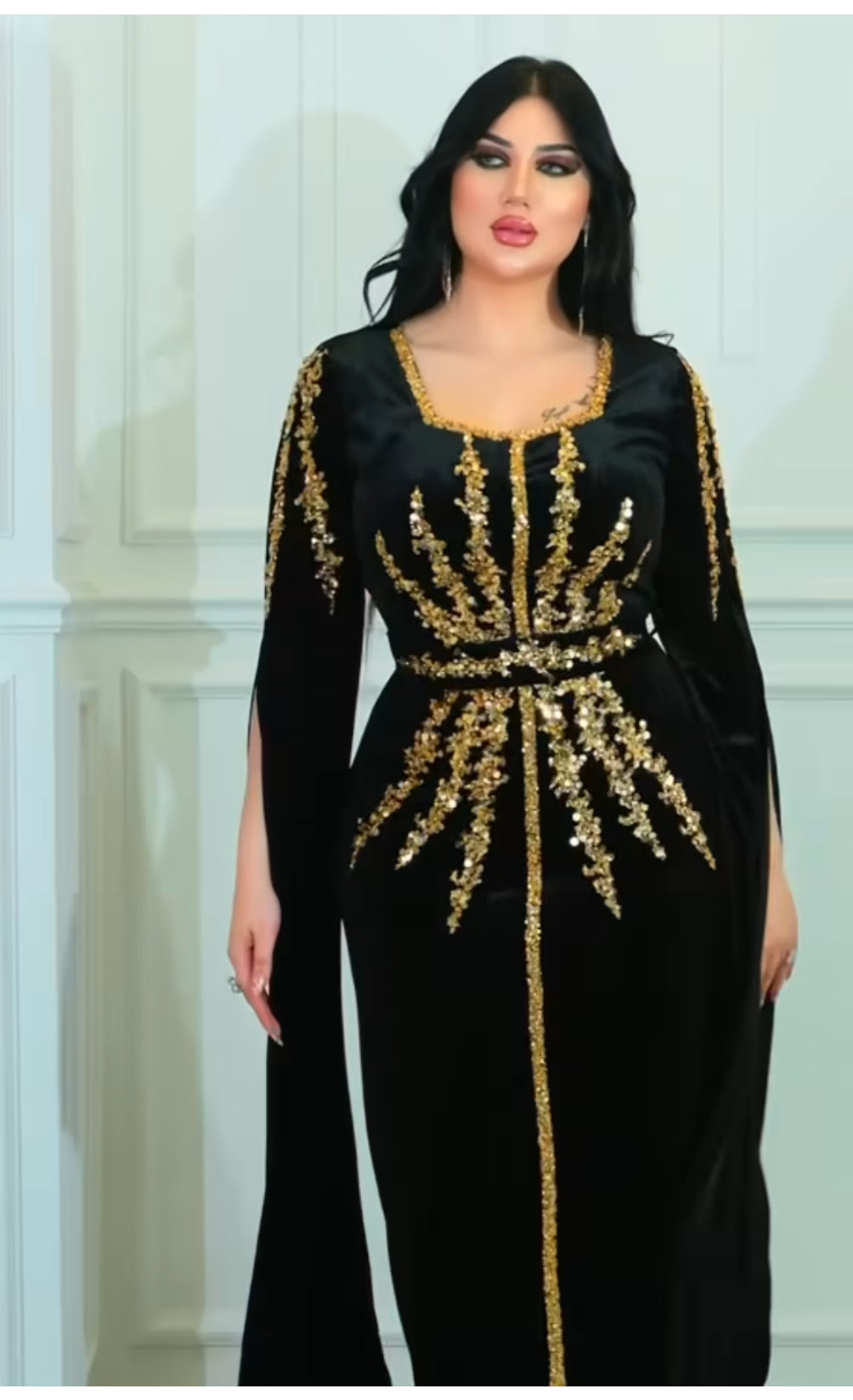 Najlaa Kaftan Size 46