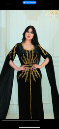 Sabreen kaftan size 40
