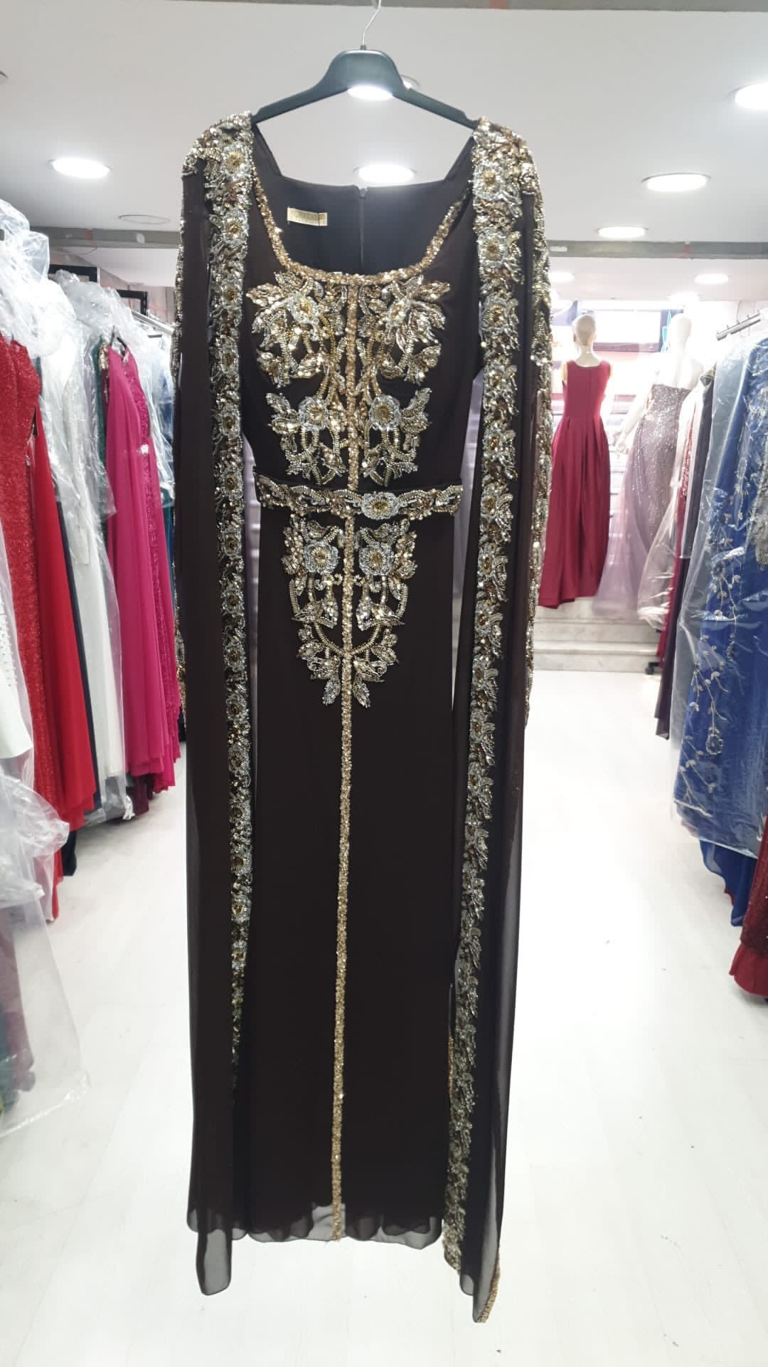 Mouna Kaftan Size XL